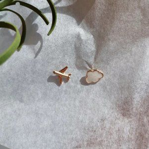 🍏50% OFF/3+...Asymmetrical Airplane and Cloud Stud Earrings